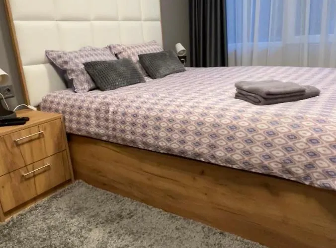 Cityapartment Apartment *