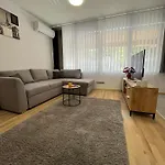 Cityapartment *